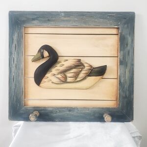 Vintage 3D Wooden Wall Coat Rack  Canadian Style with Duck Design